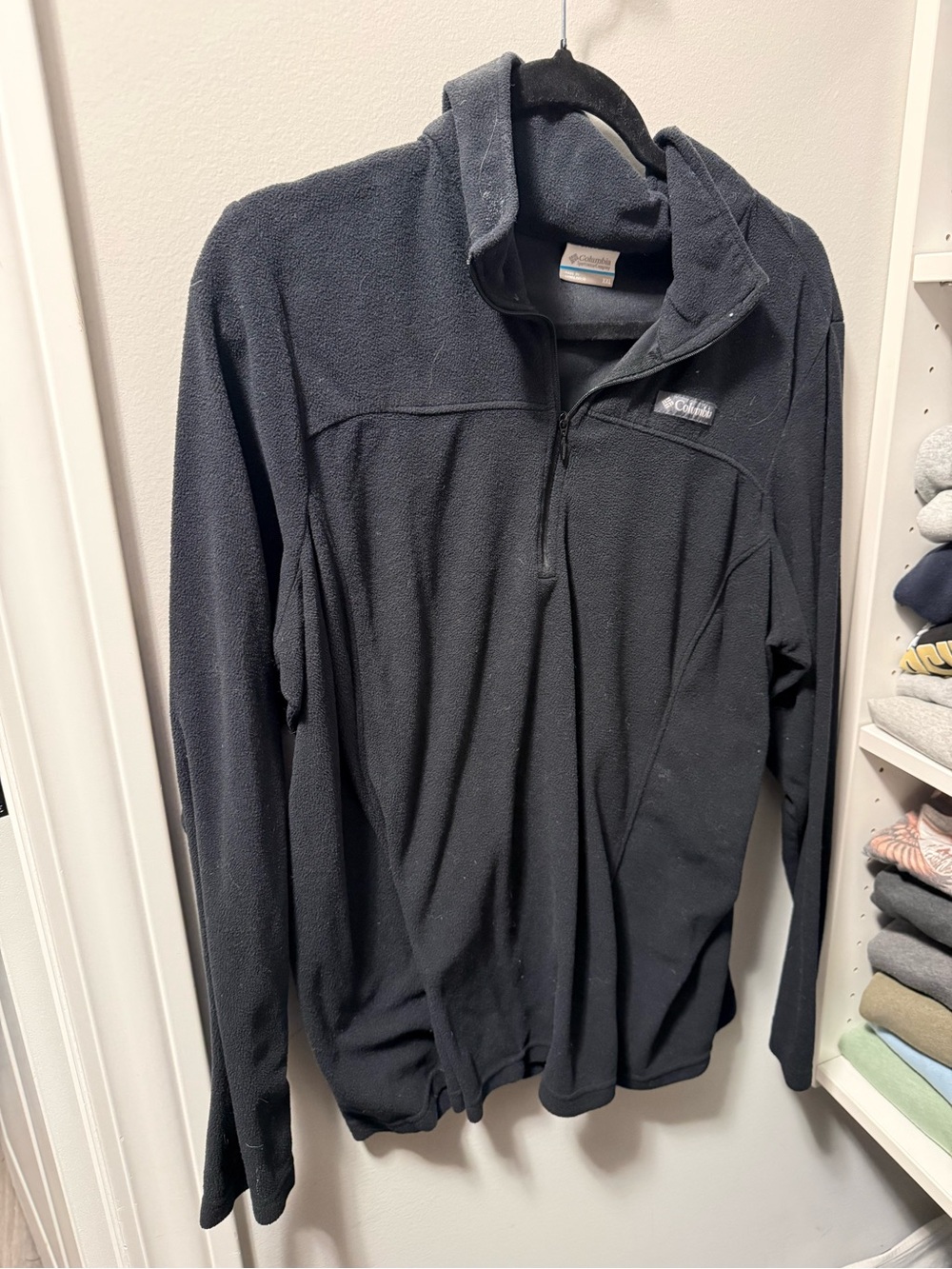 Columbia Men's Black Half-Zip Fleece Pullover